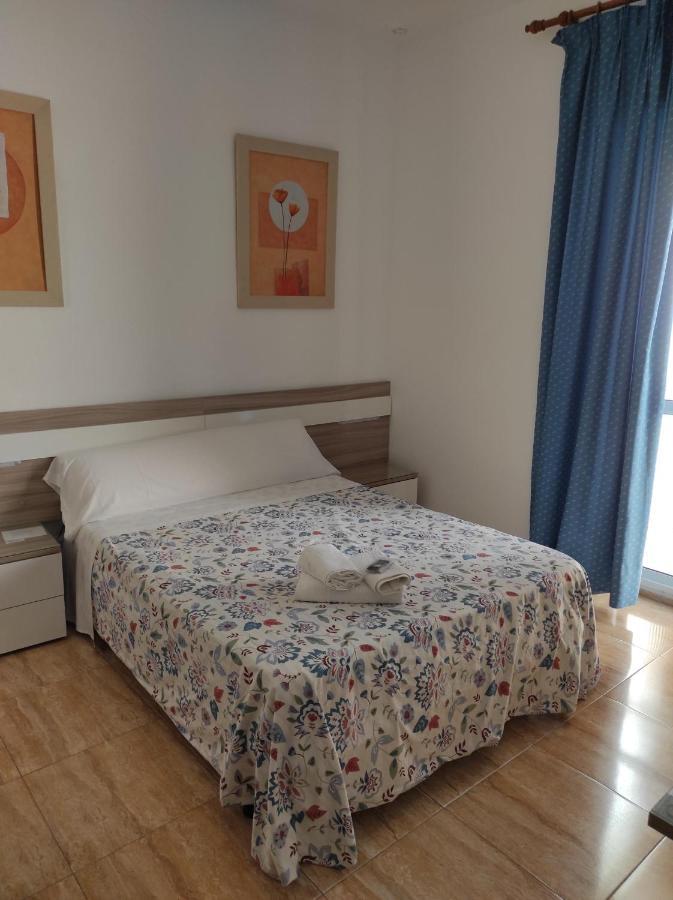 Hostal Fantoni Cadix Extérieur photo